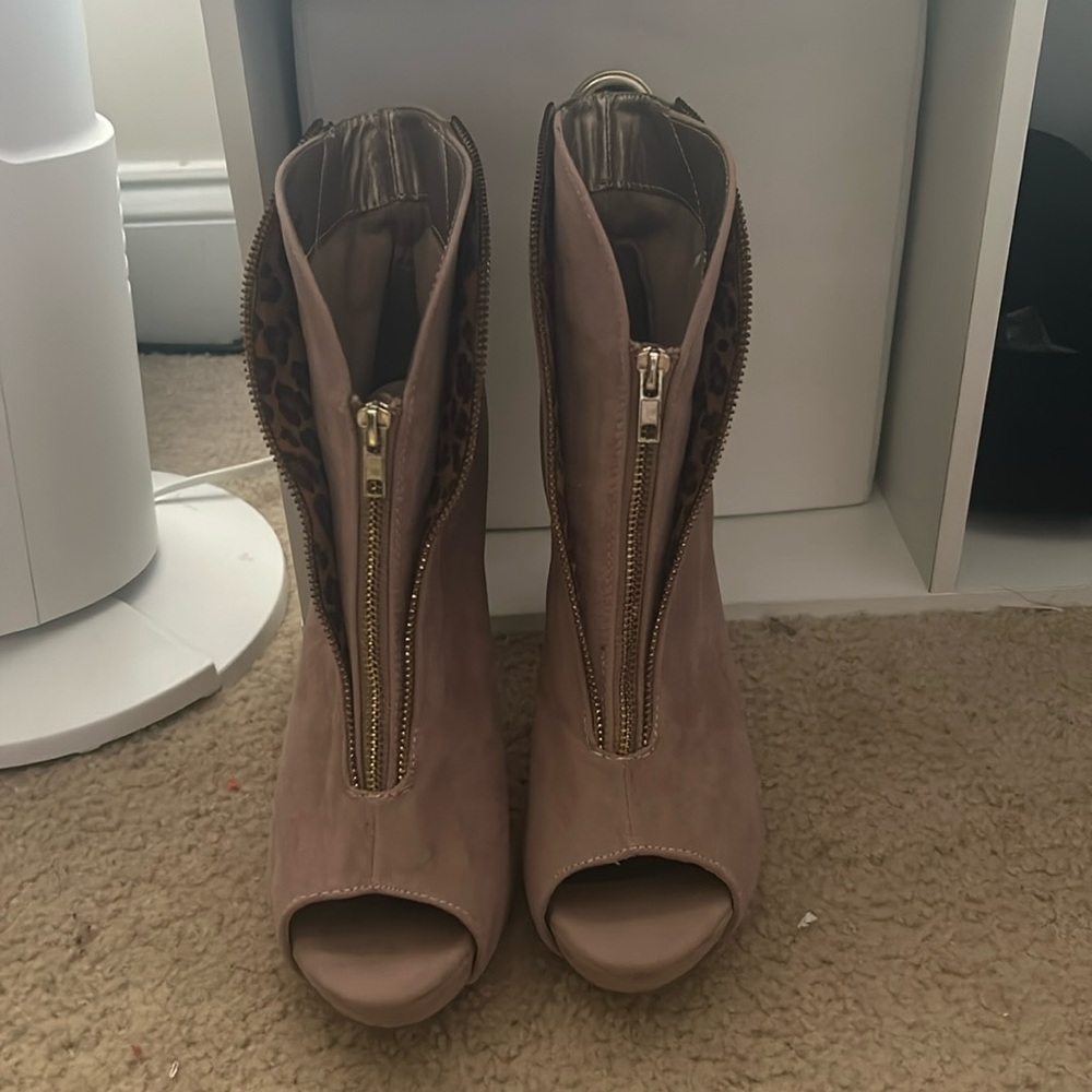 Taupe zipper boot heels